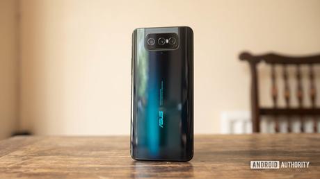 Asus Zenfone 7 Pro hands-on: Refining the flip