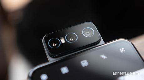 Asus Zenfone 7 Pro hands-on: Refining the flip