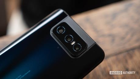 Asus Zenfone 7 Pro hands-on: Refining the flip