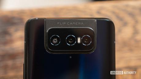 Asus Zenfone 7 Pro hands-on: Refining the flip