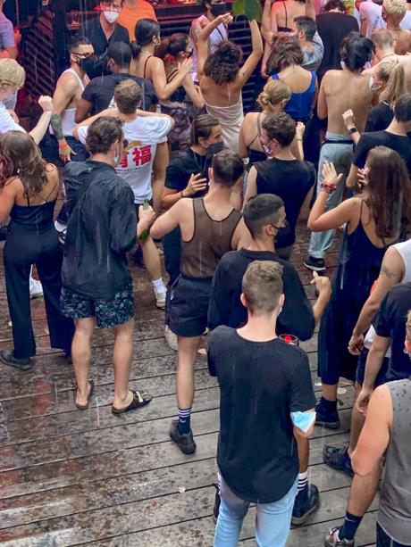 Back to Raving: These Berlin Clubs are Testing Corona-Proof Partying