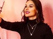 Secrets Perfect Portrait Selfie