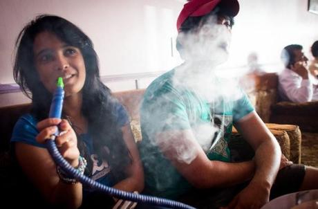 Tips On How to Choose the Right Bong for You