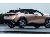 Maker Canoo Shows Running, Driving Skateboard Platform First Time