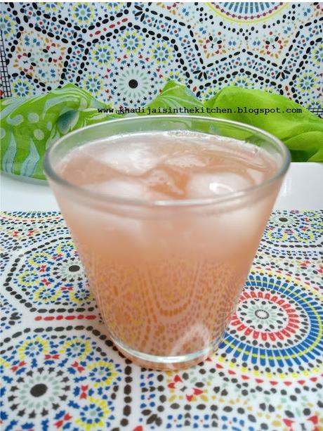 LIMONADE AU PAMPLEMOUSSE / GRAPEFRUIT LEMONADE / LIMONADA DE POMELO / شراب الزنباع (الليمون الهندي)