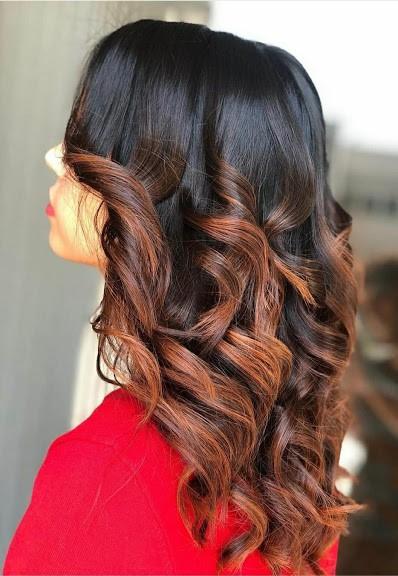 17 Popular Hairstyle Trends for Women above 40 in India
