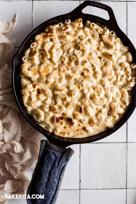 Simple and quick to make, this Easy Vegan Mac and Cheese recipe will satisfy even the pickiest of eaters! It's made with just 8 whole ingredients - no processed vegan cheeses here. This recipe comes together quickly for an easy dinner and is easily made gluten-free. 