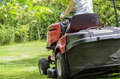 What is The Best Riding Lawn Mower?
