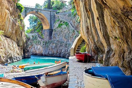 The Secret is Out! The Best Amalfi Coast Beaches Uncovered!