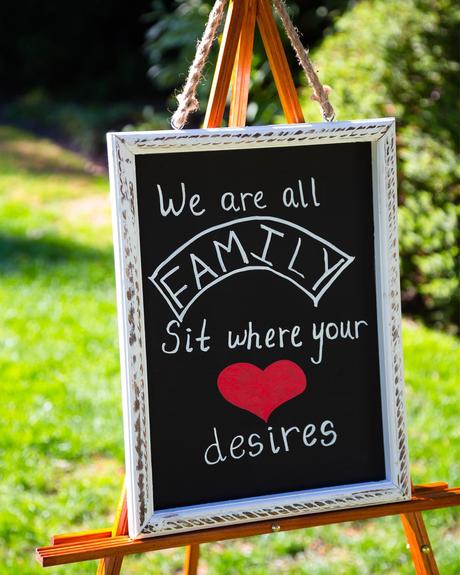 red white wedding colors seatting chart chalkboard