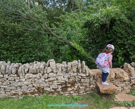 Belas Knap long barrow – Fun Family walks Gloucestershire