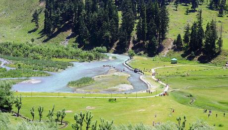 3 Surreal Valleys In Pahalgam One Must Definitely Visit While In Kashmir! 3 Surreal Valleys In Pahalgam One Must Definitely Visit While In Kashmir!