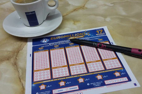 5 Insane Things Lottery Winners Bought 5 Insane Things Lottery Winners Bought