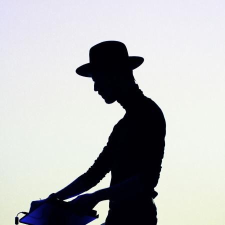 Bastian Benjamin: Concrete