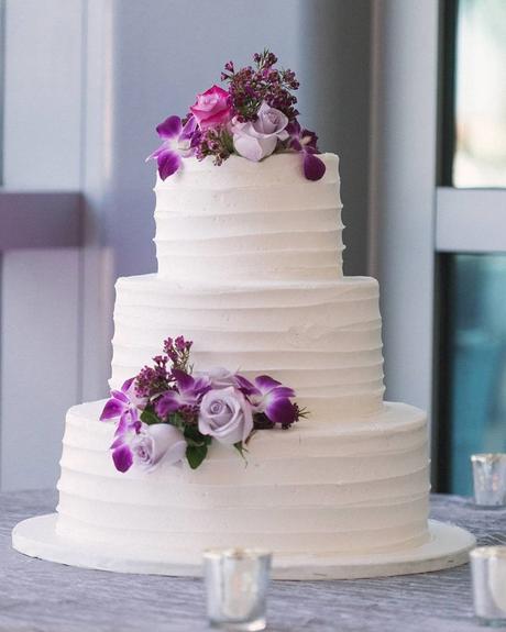lilac wedding colors cake decor