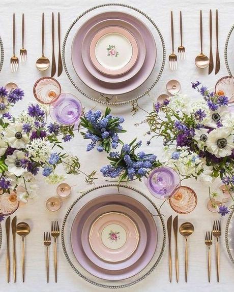 lavender wedding colors plate table decor
