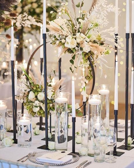 Stick To The Trends With Chic Black And White Wedding Colors