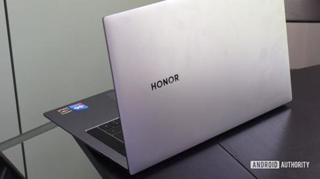 Honor MagicBook Pro review: Mac-inspired, wallet friendly