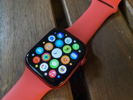 Buy an Apple Watch and get a second one for $200 off