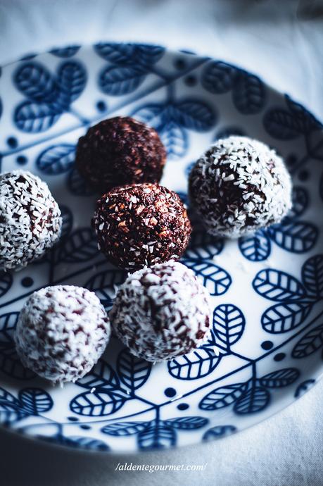 Oats, Cocoa & Cranberries Truffles | Effortless Natural Cooking 💚 +Video!