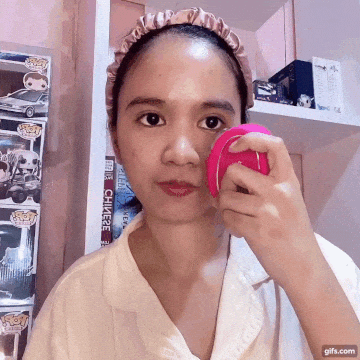 FOREO Bear Review: Why You Should Add It To Your Routine