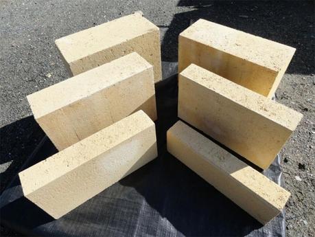 Why reconstituted limestone blocks should be used to build a house