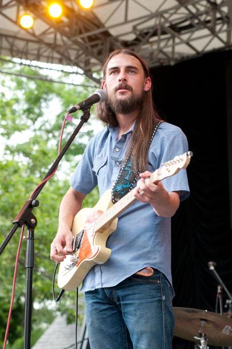 Robert Ellis 1 ALABAMA SHAKES PLAYED CENTRAL PARK [PHOTOS] 