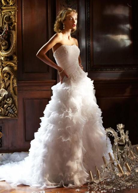 David's bridal feather sale wedding dress