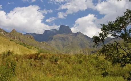 drakensberg amplitheatre2