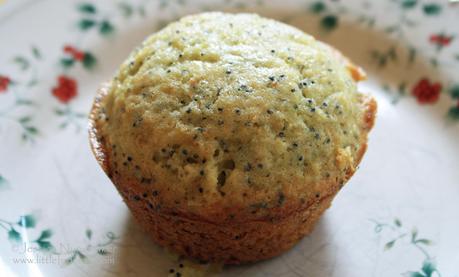 Best Muffin Recipes: Lemon Poppy Seed Muffins