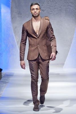 Zaheer Abbas Collection At Pakistan Fashion Week London 2012