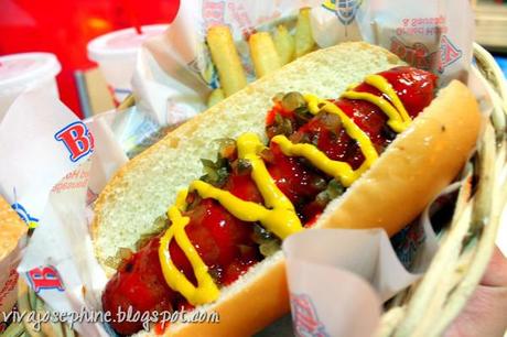 Food Trip Saturdays - Big City Grilled Hotdogs and Sausages and Swensen's sundaes