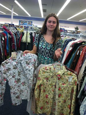 Thrifting With My Cousin Abbie