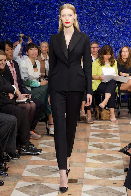 Loving right now: Christian Dior Fall 2012 Couture
