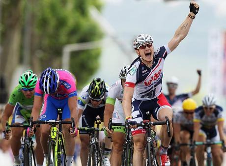Tour 2012: Sprints and Crashes