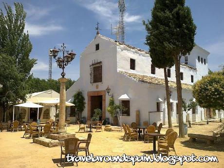 Caserio San Benito, fine restaurant and museum in a XVII century manor house