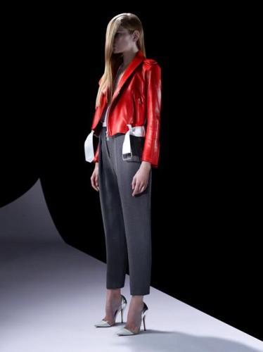 mugler11 374x500 Mugler Resort 2013 Lookbook