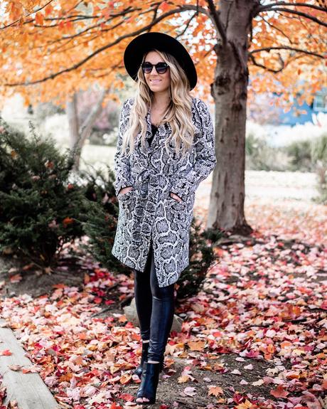 styling faux leather leggings for fall 