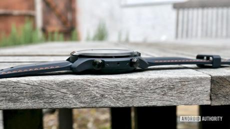The first Snapdragon Wear 4100 watch