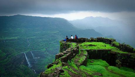 Top 10 Hill Stations Near Lonavala Offering Perfect Vacay In 2020