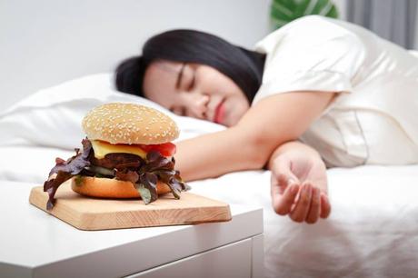5 Consequences You Need to Know About Going to Bed Hungry