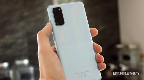 Samsung Galaxy S20 FE vs Galaxy S20: Which should you buy? Samsung Galaxy S20 FE vs Galaxy S20: Which should you buy?