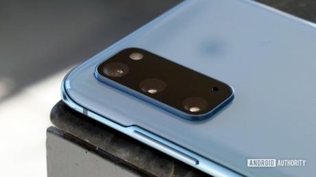 Samsung Galaxy S20 FE vs Galaxy S20: Which should you buy? Samsung Galaxy S20 FE vs Galaxy S20: Which should you buy?