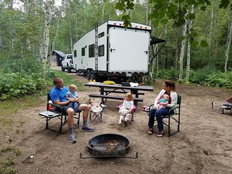 Camping For The Whole Family: 7 Tips And Tricks