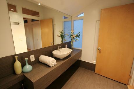 A bathroom outfitted with eco-friendly fixtures