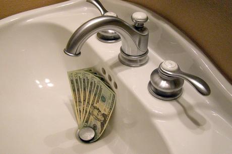 You can develop eco friendly bathroom habits and save money doing it