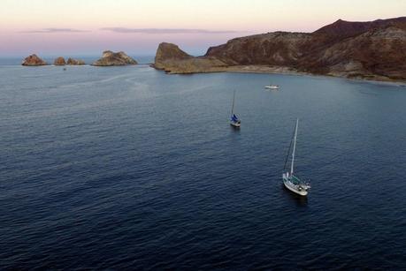 Cruising untethered in the Sea of Cortez