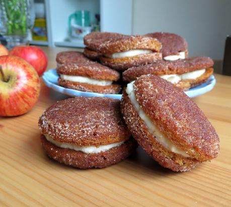 Apple Cider Donut Whoopie Pies