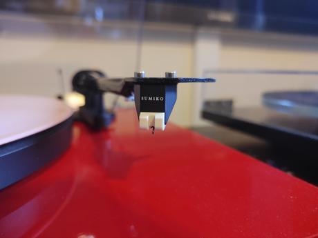 Pro-Ject Debut Carbon EVO review: Audiophile features spin vinyl joy