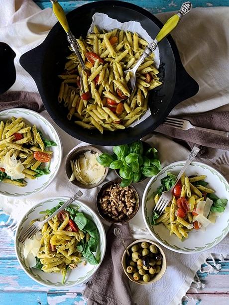 one skillet basil pesto pasta